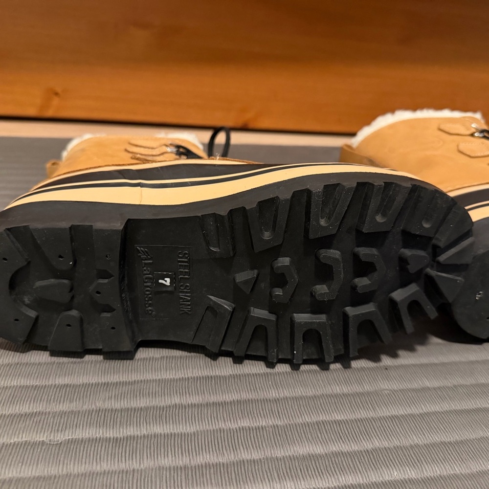 LaCrosse Tan and Black Boots - Picture 4 of 10